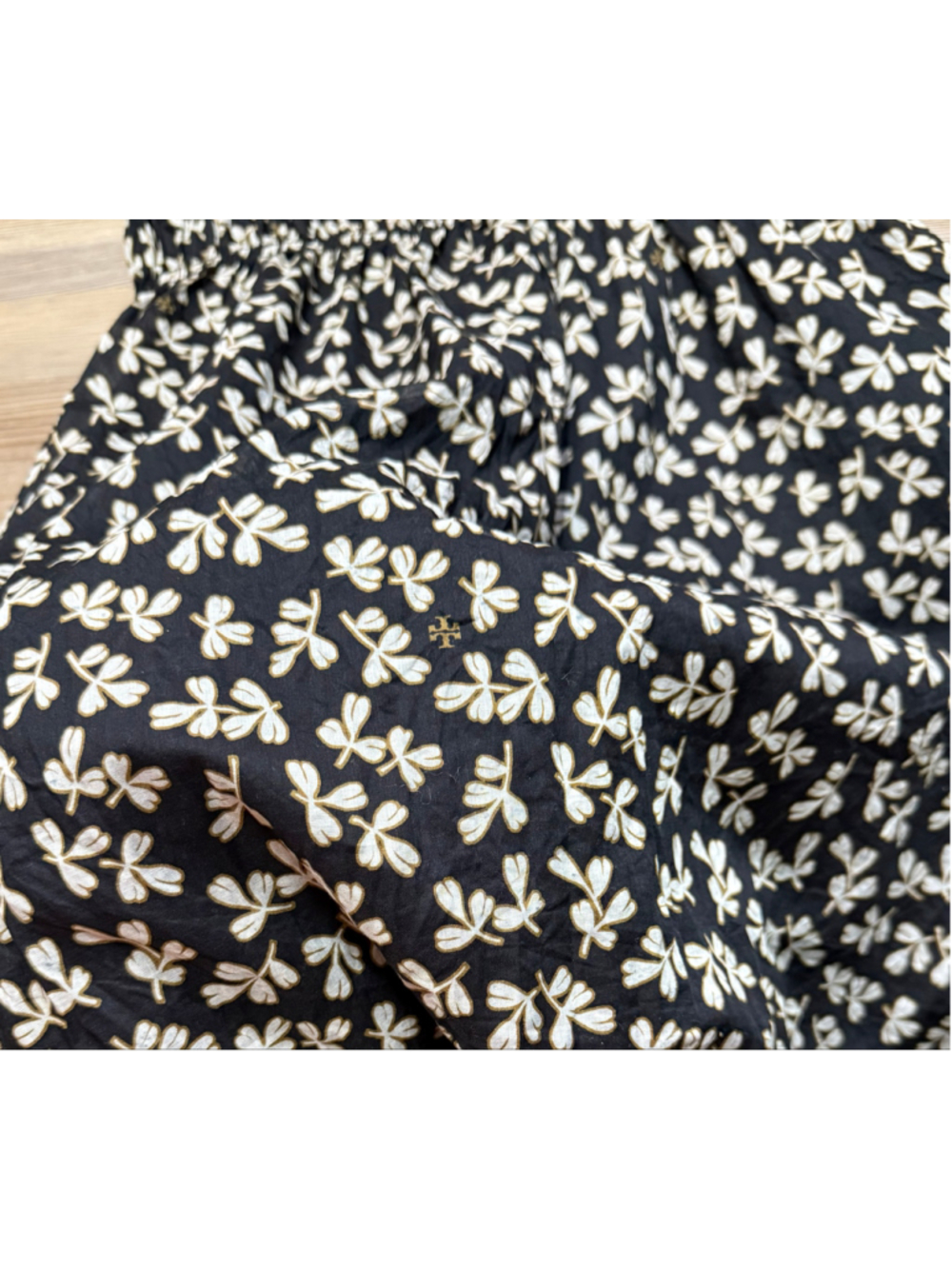 Women's Tory Burch Smocked Midi Dress in Black Little Leaves Size S - Picture 13 of 14